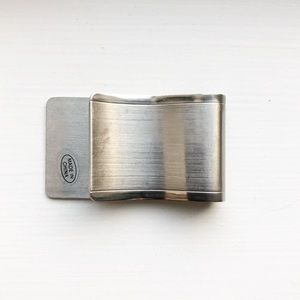 Classic silver Men’s money clip & bottle opener